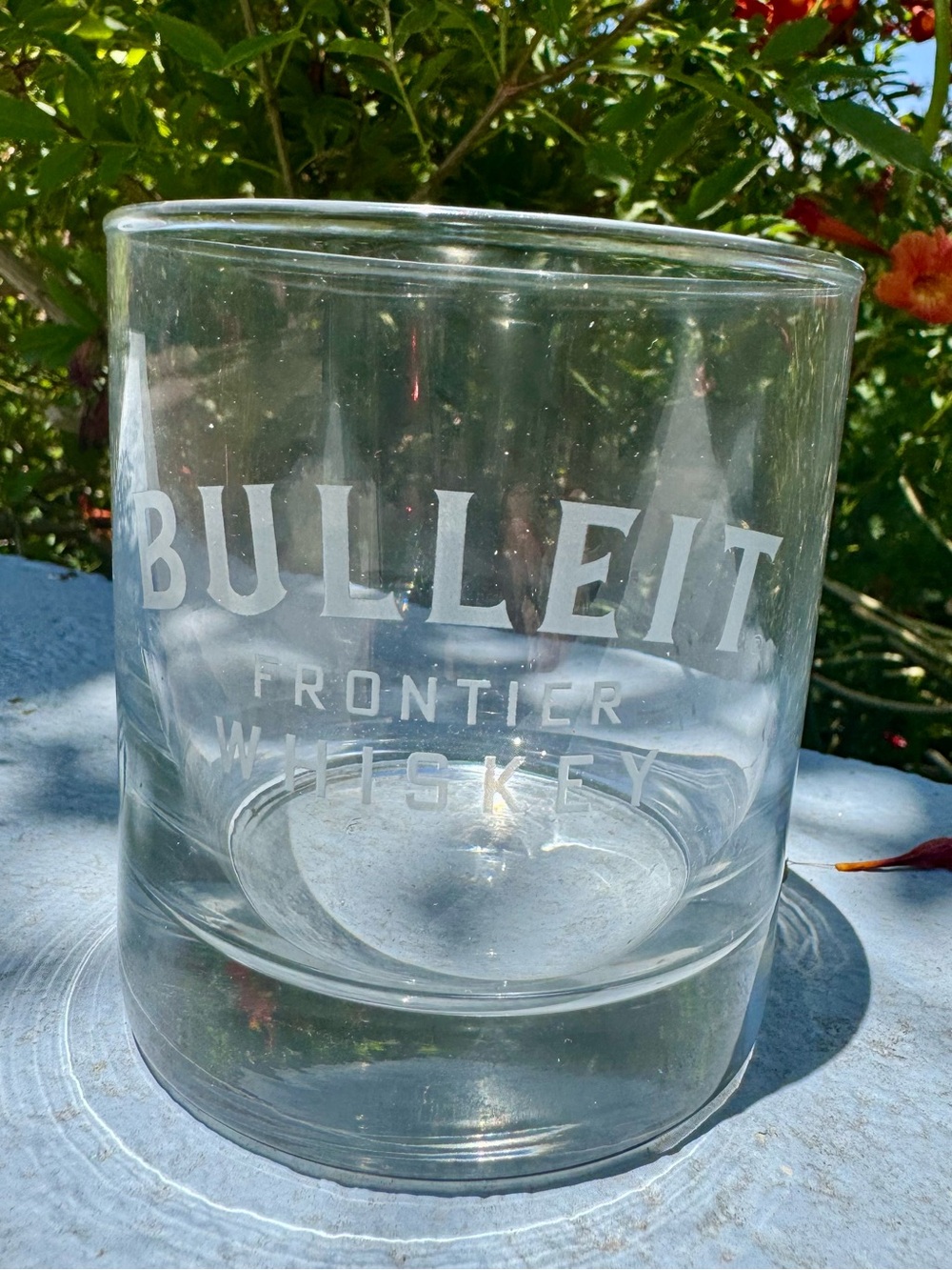 Brand New Twelve Bulleit Bourbon Frontier Whiskey Oval Rocks Glasses Heavy Base